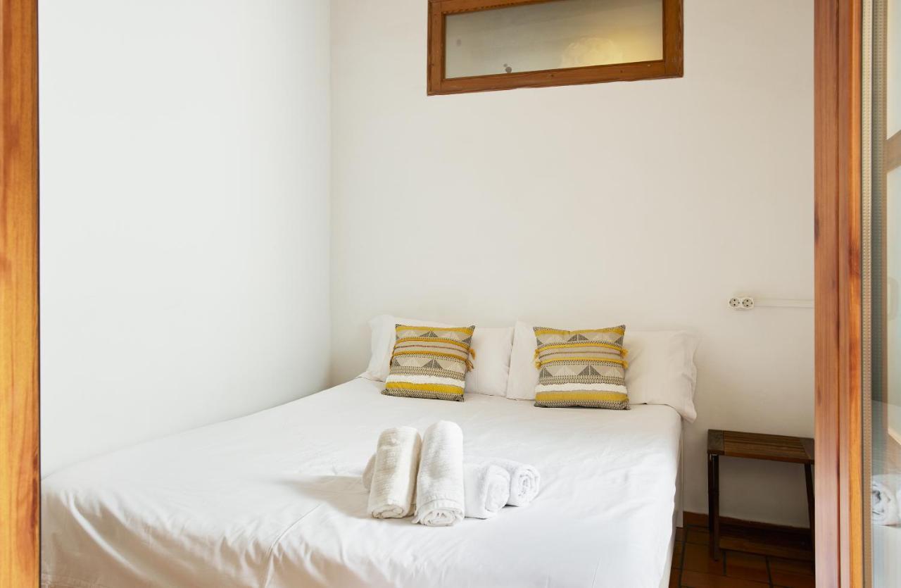 Gracia Apartment Barcelona Bagian luar foto