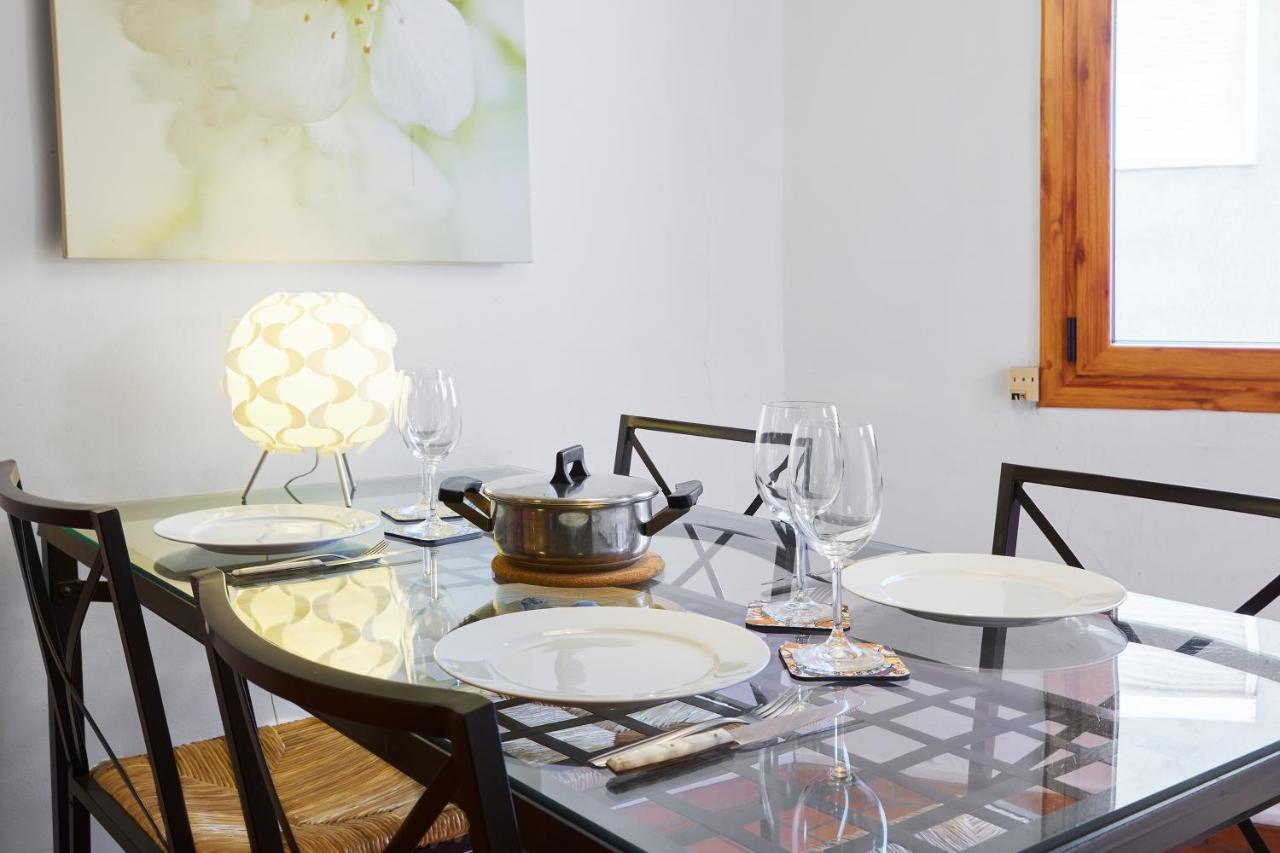 Gracia Apartment Barcelona Bagian luar foto
